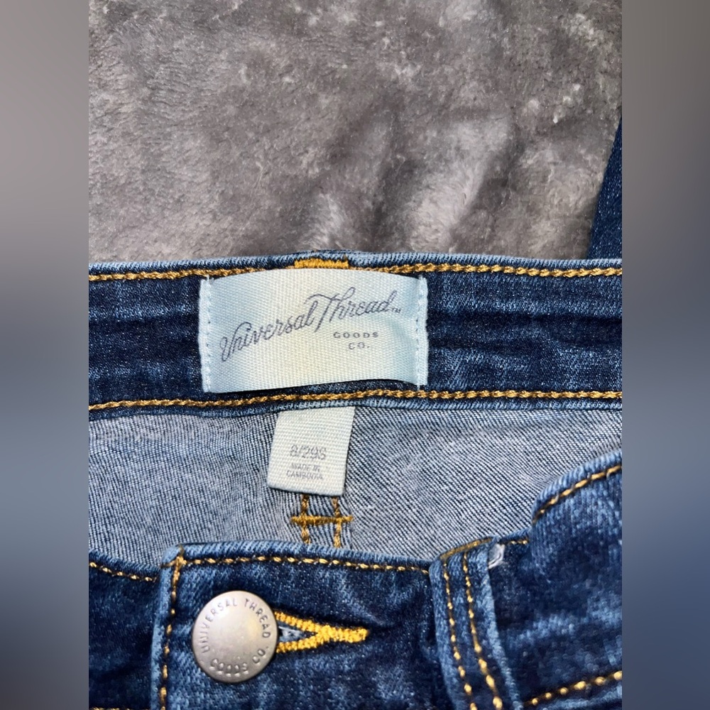 Universal Thread Jeans - Picture 4 of 5